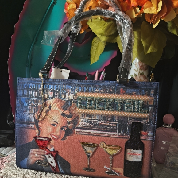 Handbag Vintage-Inspired Cocktail Tote Bag - Picture 6 of 7
